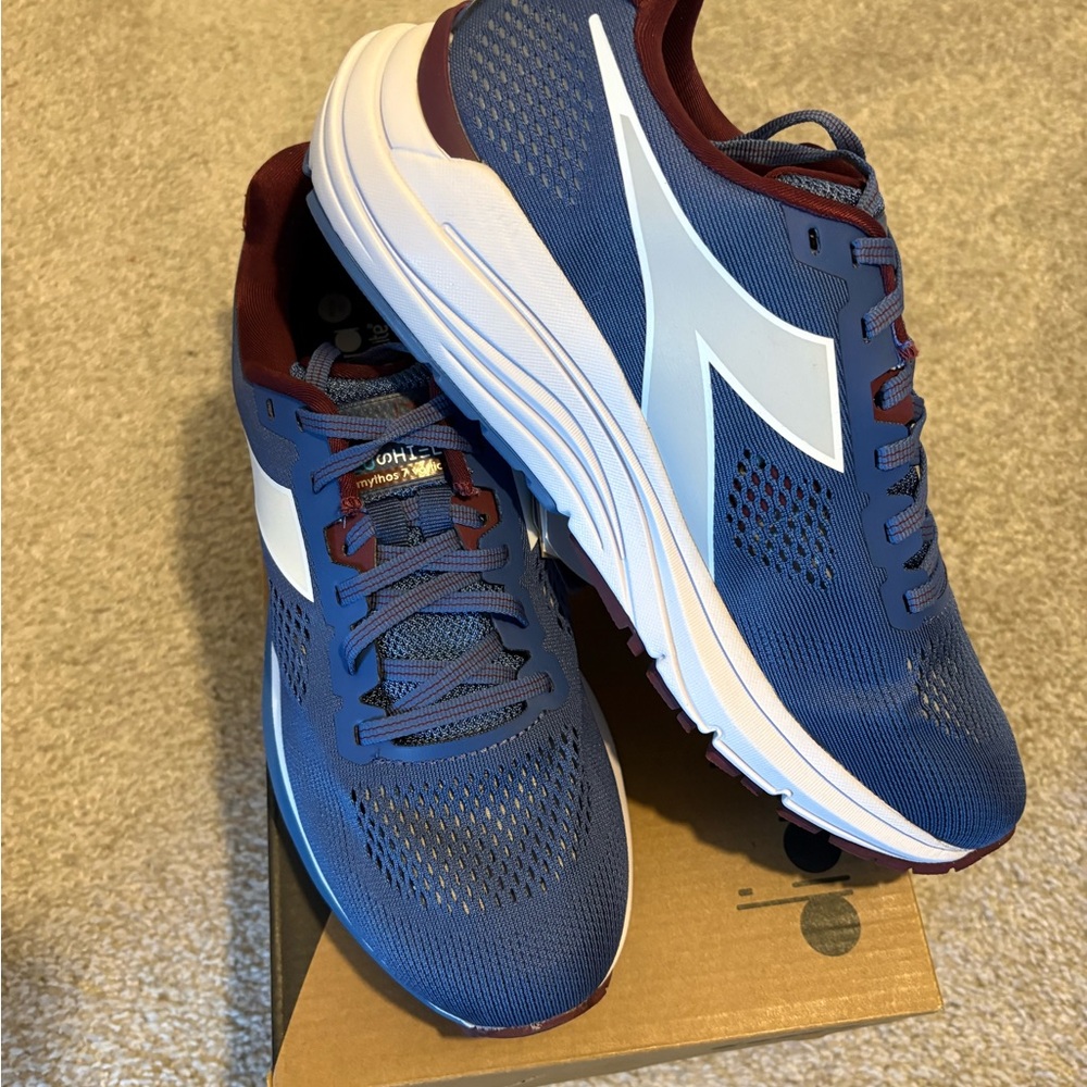 NEW in box! Diadora Mythos Blushield 7 Vortice